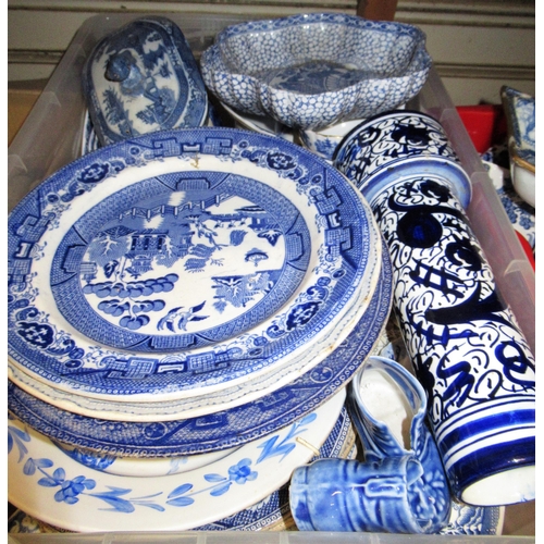 444 - Large quantity of 19th and 20th Century English blue and white transfer printed pottery