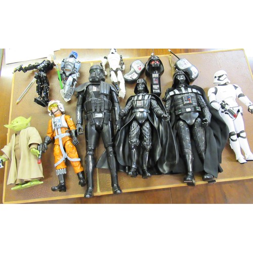 298 - Quantity of various Star Wars originals and later figures and models