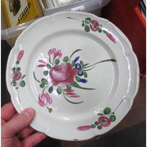 532 - Quantity of various tin glazed floral decorated plates