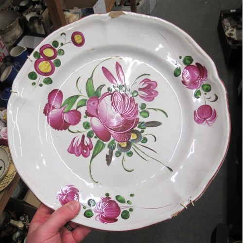 532 - Quantity of various tin glazed floral decorated plates