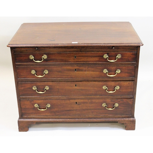 1437 - Small George III mahogany chest, the moulded top above a brushing slide and four graduated drawers w... 