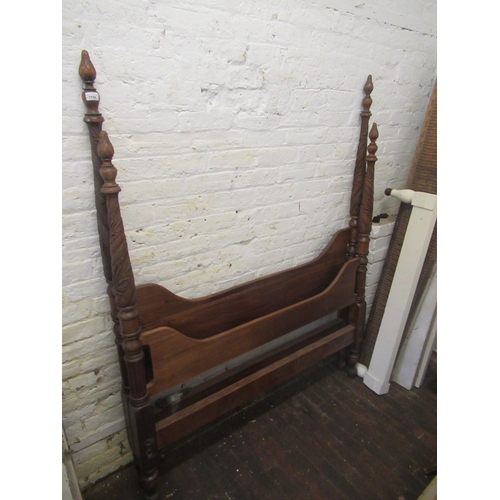 1558 - Mahogany 4ft6 bedstead with carved, turned column supports