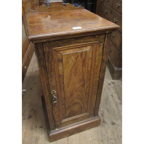 1570 - Late Victorian figured walnut bedroom suite, comprising: compactum wardrobe with moulded cornice abo... 