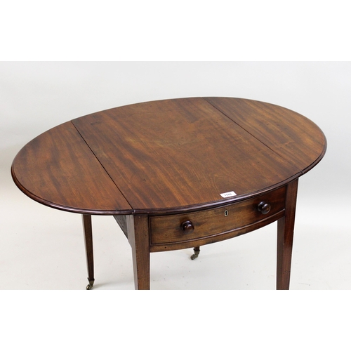 1588 - George III mahogany oval drop-leaf Pembroke table with a single end drawer, raised on square taperin... 