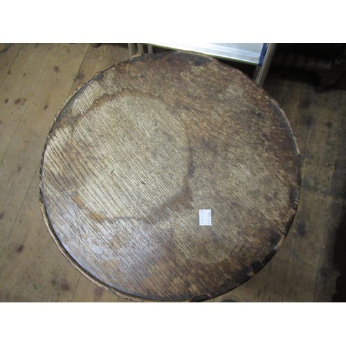 1470 - 18th Century oak tray top circular pedestal table with gun barrel turned support and cabriole pad le... 