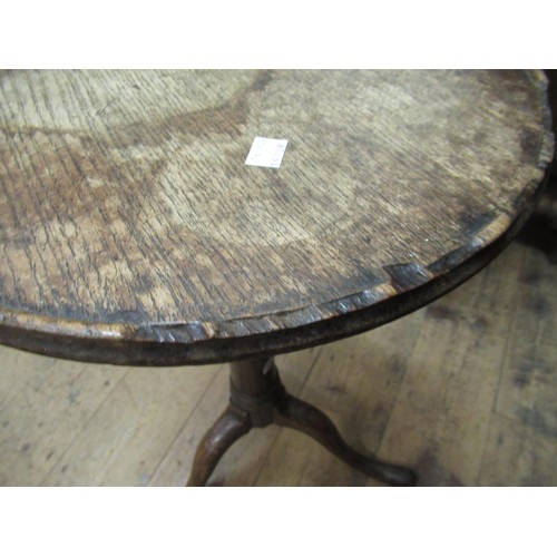 1470 - 18th Century oak tray top circular pedestal table with gun barrel turned support and cabriole pad le... 