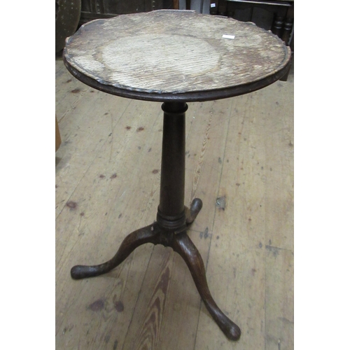 1557 - 18th Century oak tray top circular pedestal table with gun barrel turned support and cabriole pad le... 