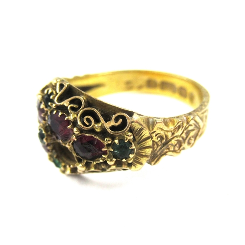 700 - Early 19th Century 15ct gold garnet and emerald set dress ring (minus one stone), size N.5