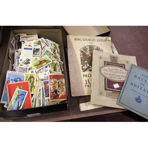 174 - Box containing a quantity of various tea and cigarette cards, Coronation cigarette card album, King ... 