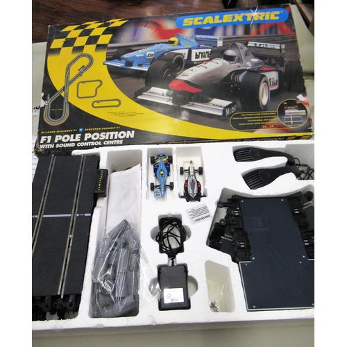 195 - Boxed Scalextric motor racing set, Formula 1 Pole Position with sound control centre