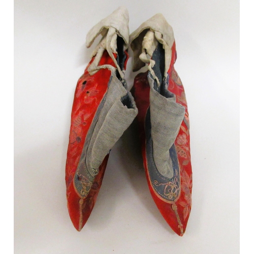 99 - Pair of 19th Century Chinese silk embroidered shoes