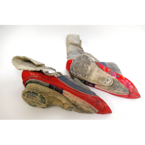 99 - Pair of 19th Century Chinese silk embroidered shoes