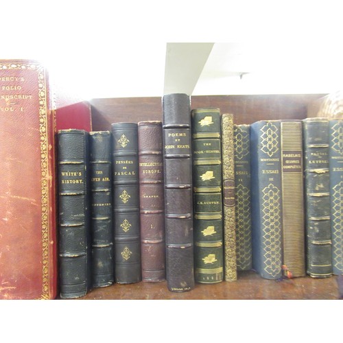 425 - Seven volumes, ' Works of Thomas Hardy ', four volumes, ' Works of S. Laing ' and a quantity of othe... 