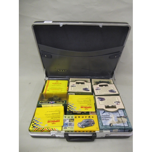 233 - Briefcase containing a collection of fifteen various modern model cars and lorries in boxes, togethe... 