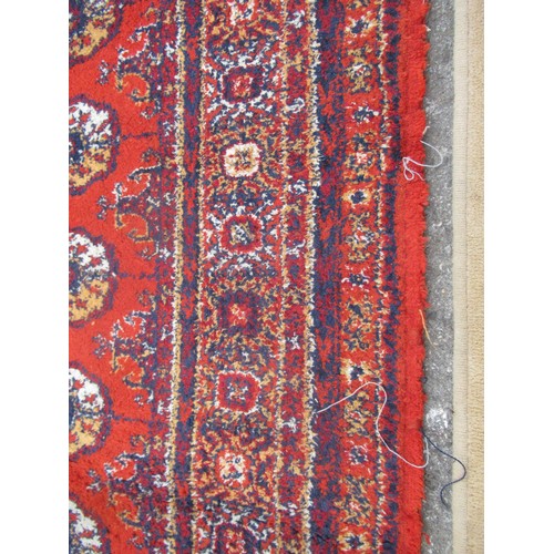 40 - Two late 20th Century machine woven Persian style rugs