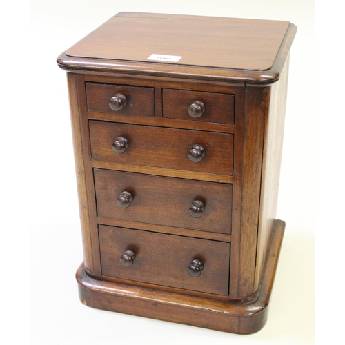 1665 - Victorian mahogany miniature table top chest having two short and three long graduated drawers with ... 