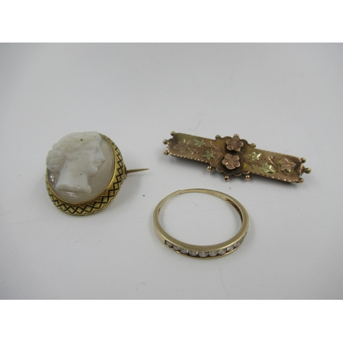 Small 19th Century hardstone portrait cameo brooch, together with a 9ct gold bar brooch and a gold diamond set ring (at fault)