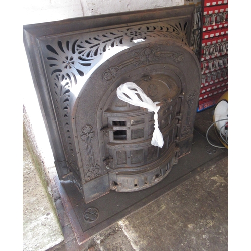 1612 - Jan Jaarsma, late 19th Century cast iron stove with relief moulded cast decoration