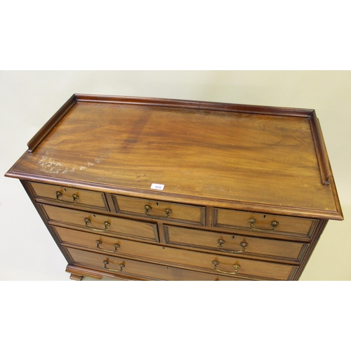 1632 - Late 19th / early 20th Century mahogany chest of five short and two long drawers with brass handles ... 