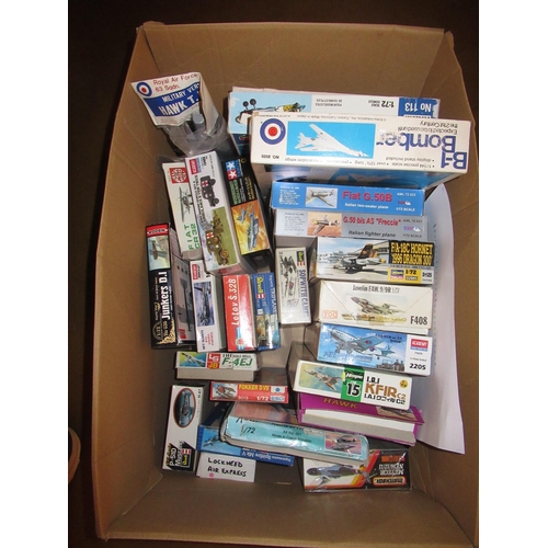 222 - Box of twenty five various aircraft construction kits including Academy and Italeri