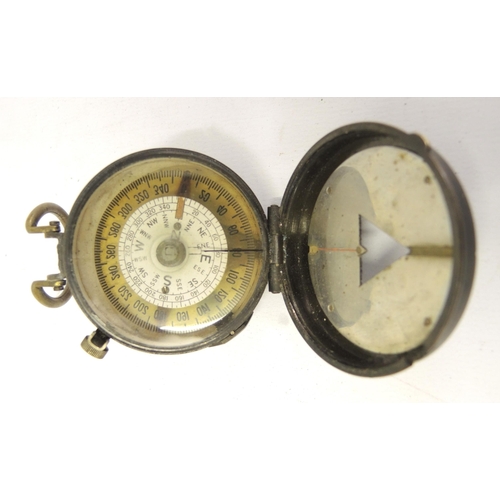 247 - Sampson Mordan & Co. World War I brass field compass, No. 4304, 1918