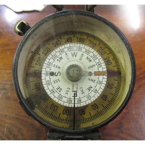 247 - Sampson Mordan & Co. World War I brass field compass, No. 4304, 1918