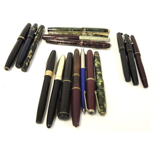 230A - Collection of vintage fountain pens by Tallon, Osmia, Conway Stewart, Osmiroid, Parker, Sheaffer , S... 