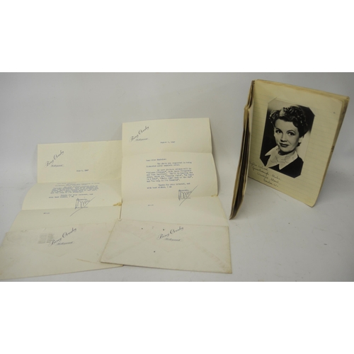 260 - Collection of Hollywood actor portrait cards, some signed, including Margaret Lockwood, John Mills, ... 