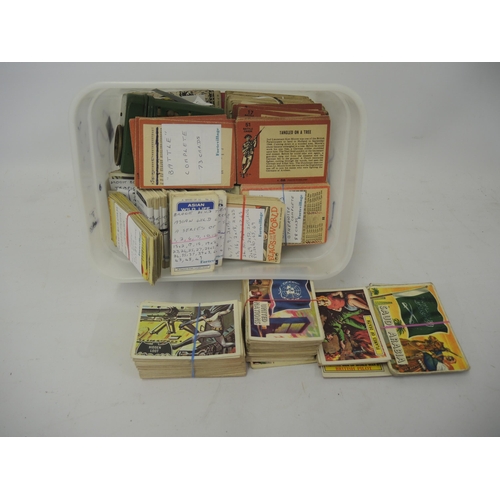 307 - Collection of mainly mid 20th Century collector's cards including various cigarette cards and US car... 