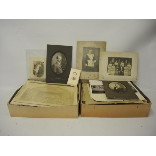 326 - Quantity of miscellaneous antique and vintage photographs