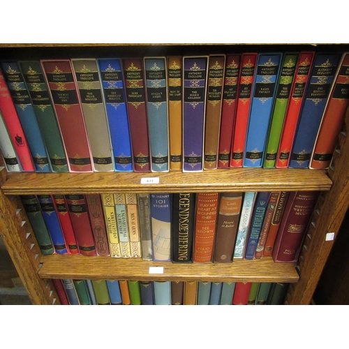Large quantity of Folio Society books with sleeves