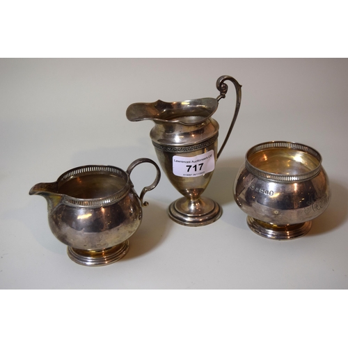 717 - Birmingham silver cream jug and sugar basin, together with a similar pedestal cream jug, 8oz t