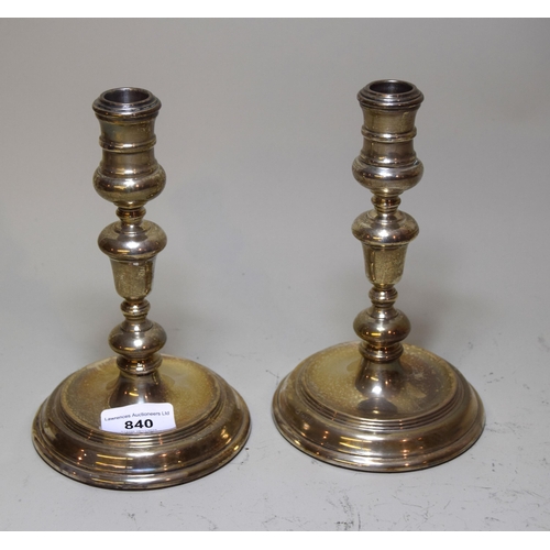 840 - Pair of mid 20th Century silver knopped stem candlesticks, London 1978, 19cm high