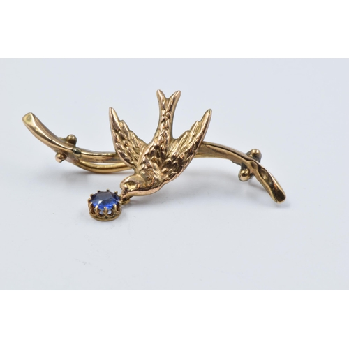 916 - 9ct Gold swallow brooch and a baby brooch, 2.2g