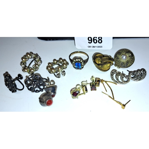 968 - 9ct Gold and silver dress ring, together with various pairs of vintage silver earrings and a small b... 