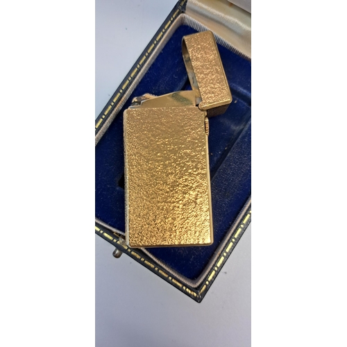 994 - Gold plated Dunhill lighter in original fitted case, with paperwork