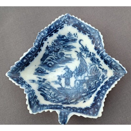 690A - Pair of 18th Century English porcelain blue and white leaf form pickle dishes