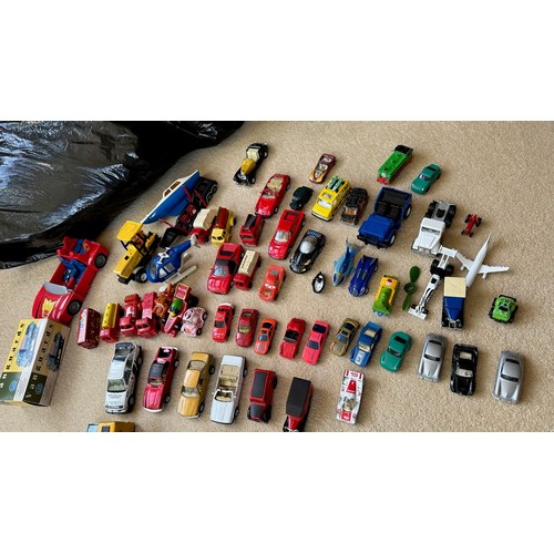 308 - Collection of approximately 130 mainly early to mid 20th Century diecast metal model vehicles includ... 