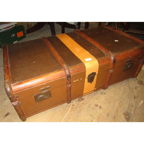 Early 20th Century canvas and wooden bound travel trunk, inscribed Oakley