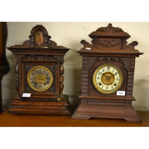 1043 - Two American two train mantel clocks, an oak cased dome shaped two train mantel clock and a small wa... 