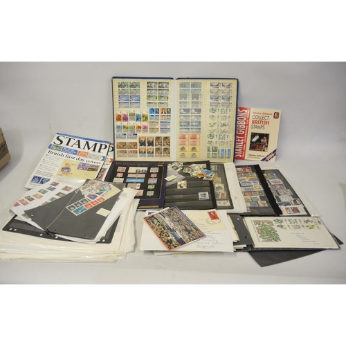 172 - Quantity of various World stamps, together with two Japanese catalogues