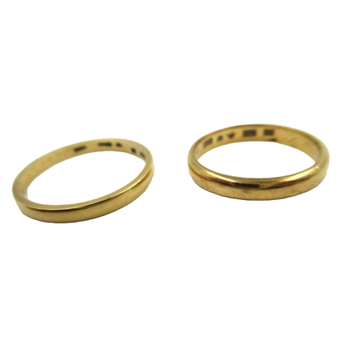 599C - Two 18ct yellow gold wedding bands, sizes /M.5' and 'S', 6g total weight