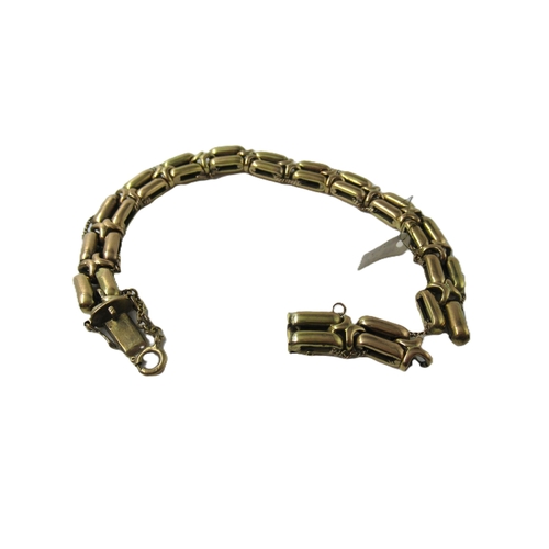 687 - Late 19th / early 20th Century unmarked yellow metal bracelet (damages), 29.5g