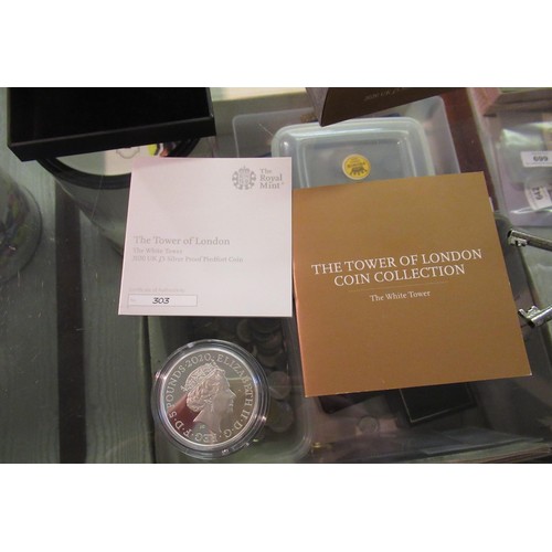 671 - Tower of London coin collection silver five pound proof coin (boxed), together with a quantity of Br... 