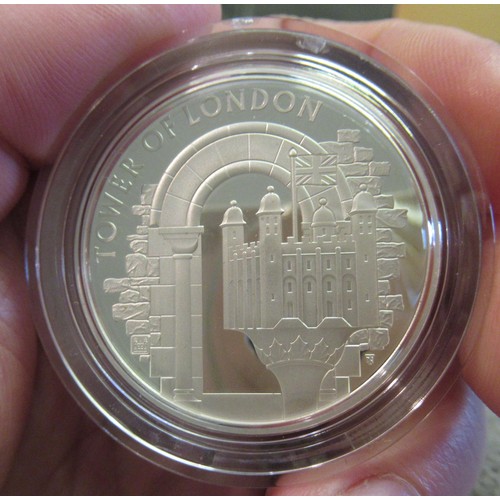 671 - Tower of London coin collection silver five pound proof coin (boxed), together with a quantity of Br... 