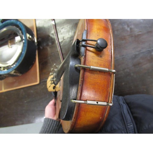 194 - Early 20th Century violin with bow, at fault