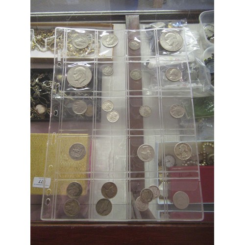 668 - Quantity of miscellaneous World coins in folder pages, cases and loose