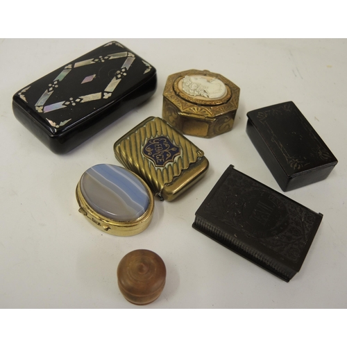 332 - 19th Century mother of pearl inlaid and black lacquer snuff box, together with a cameo mounted trink... 