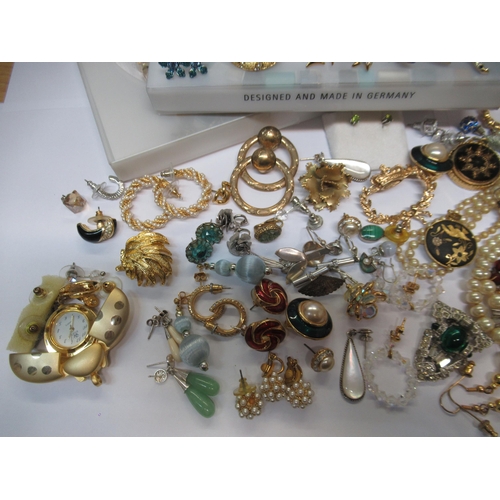 728 - Quantity of various costume jewellery, including Christian Dior, Grosse and  Swarovski, and a large ... 