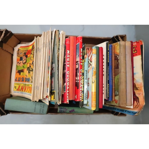 87 - Quantity of Valliant and other comics, together with a quantity of annuals, film star related, and o... 